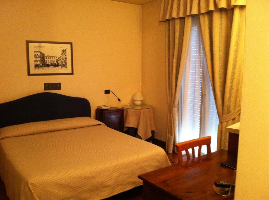 Hotel Il Cigno Perugia Habitación foto