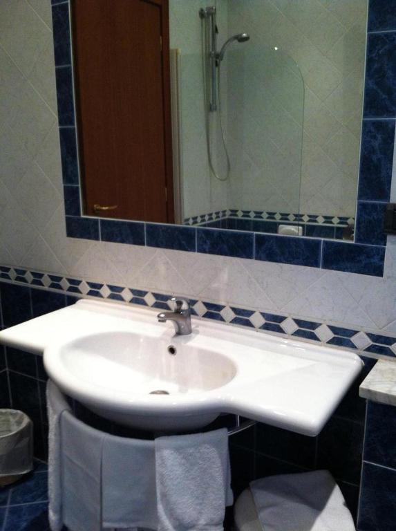 Hotel Il Cigno Perugia Habitación foto
